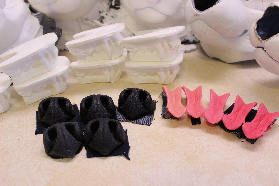 fursuit head parts teeth jawset tonges noses silicone resin